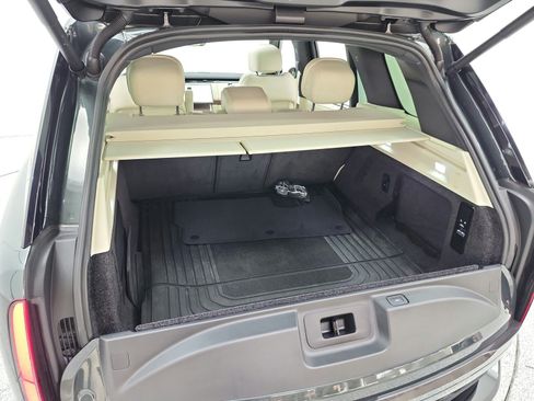 Used 2025 Land Rover Range Rover SE AWD/4WD image 22