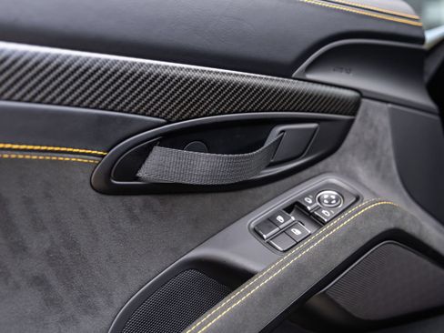 Certified 2024 Porsche 718 Boxster Spyder RS RWD image 32