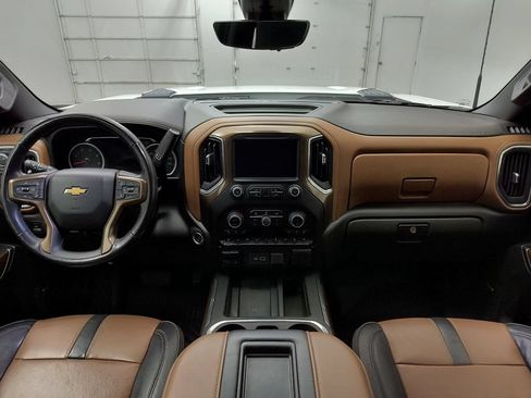 Used 2021 Chevrolet Silverado 3500 High Country w/ Z71 Off-Road Package AWD/4WD image 14