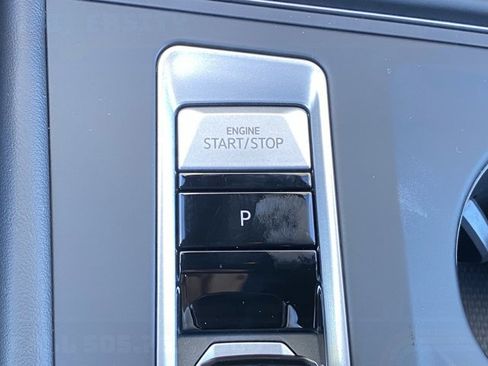 New 2026 Volkswagen Atlas Cross Sport SE AWD/4WD image 12