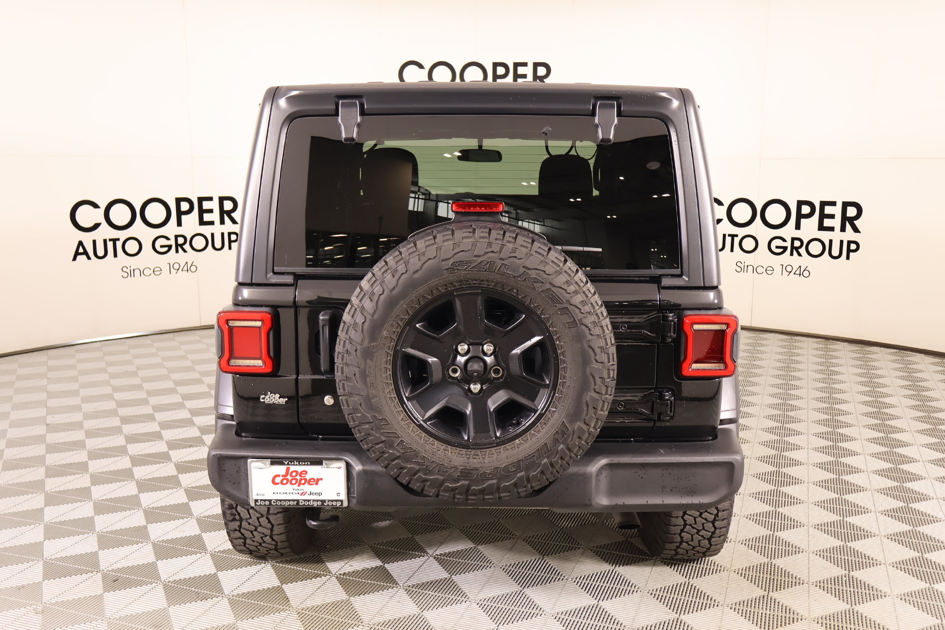 Used 2020 Jeep Wrangler Sport AWD/4WD image 19
