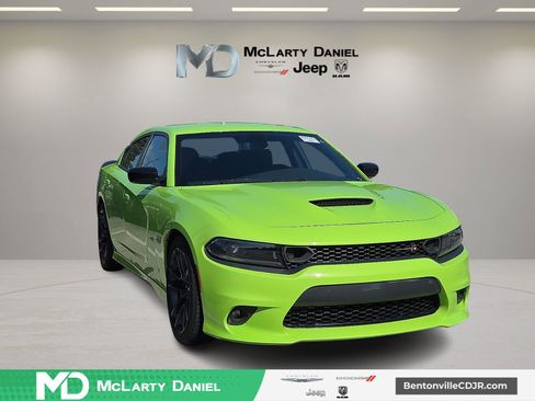 Used 2023 Dodge Charger Scat Pack RWD image 1