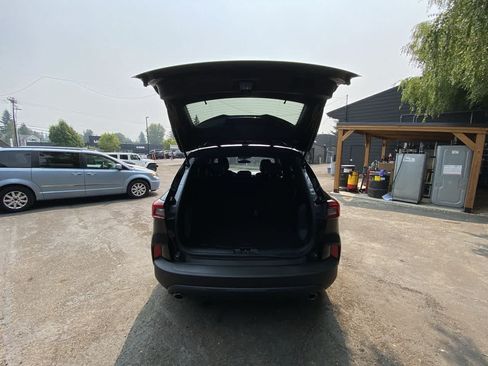 Used 2026 Ford Escape ST-Line AWD/4WD image 28