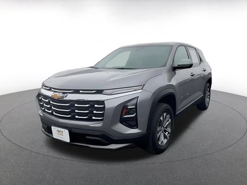 Used 2025 Chevrolet Equinox LT FWD image 7