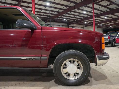 Used 1998 GMC Sierra 1500 2WD Extended Cab w/ Imagemax Pkg image 11