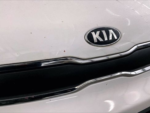 Used 2016 Kia Soul image 29