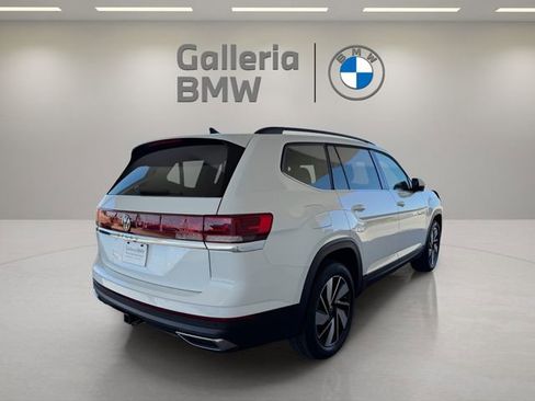 Used 2025 Volkswagen Atlas SE image 7