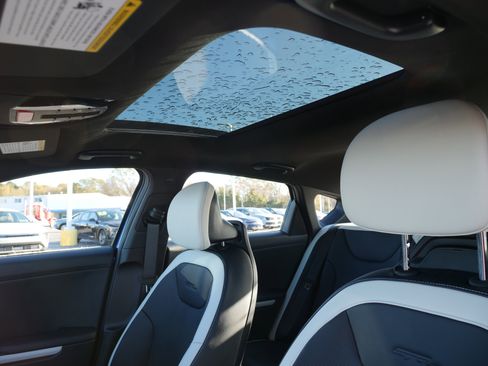 New 2025 Kia K4 GT-Line Turbo image 29