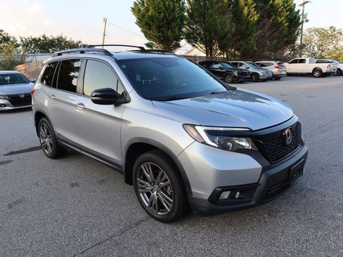 Certified 2021 Honda Passport EX-L image 2