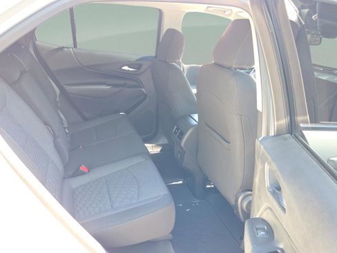 Used 2020 Chevrolet Equinox LT image 14