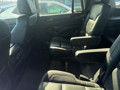 Used 2019 GMC Yukon SLT AWD/4WD image 8