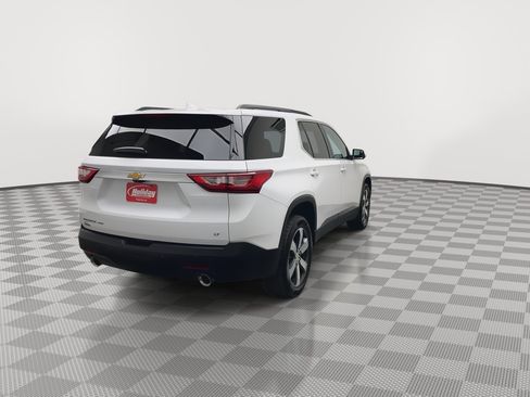 Certified 2020 Chevrolet Traverse LT w/ LT Premium Package AWD/4WD image 42