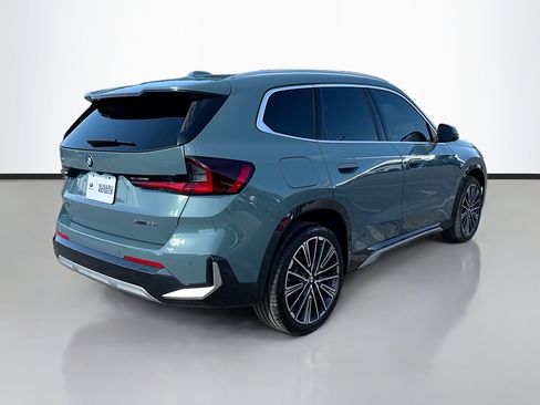 Used 2025 BMW X1 xDrive28i w/ Technology Package image 3