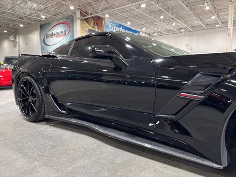 Used 2017 Chevrolet Corvette Grand Sport w/ Grand Sport Heritage Package image 26