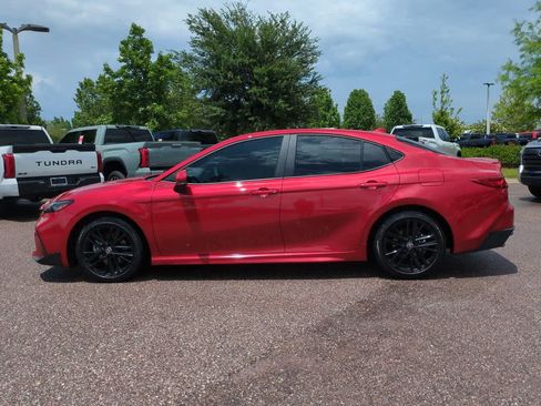 Certified 2026 Toyota Camry SE FWD image 3
