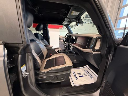 Used 2022 Ford Bronco Wildtrak AWD/4WD image 45