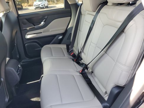 New 2026 Lincoln Corsair Premiere image 28