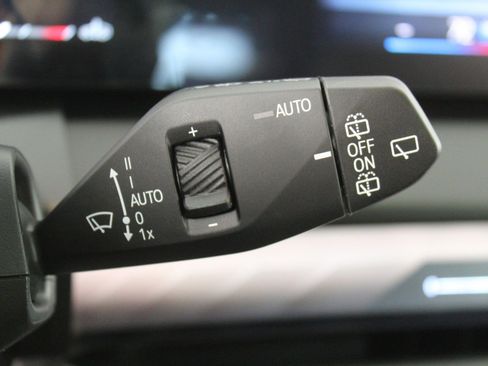 Used 2026 BMW X3 xDrive30 w/ Premium Package image 34