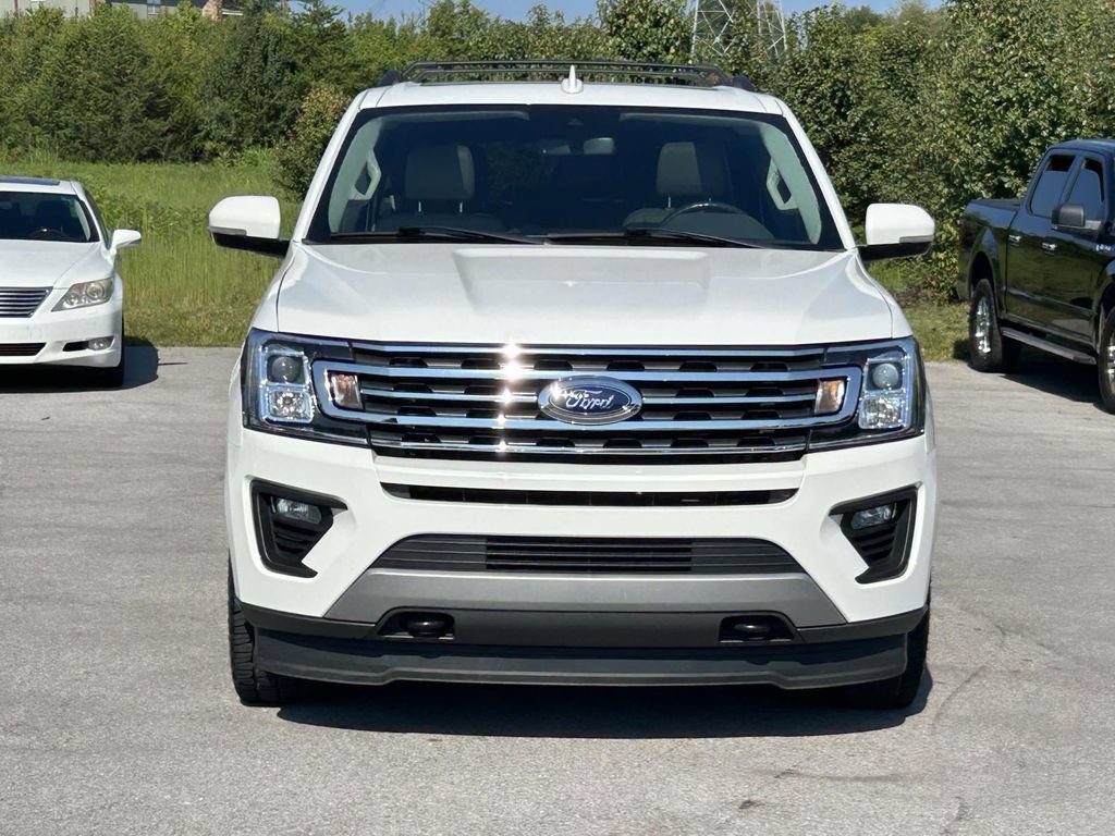 Used 2021 Ford Expedition XLT AWD/4WD image 2