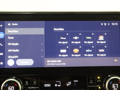 Used 2023 Toyota Highlander Limited FWD image 19