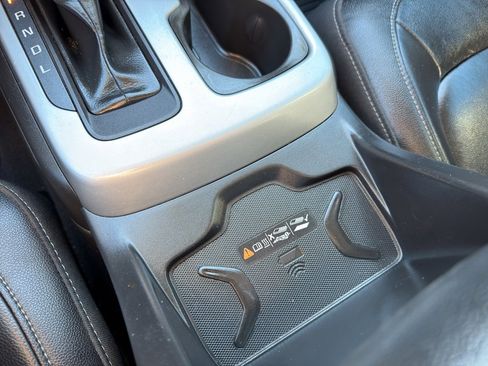 Used 2019 Chevrolet Colorado ZR2 image 25