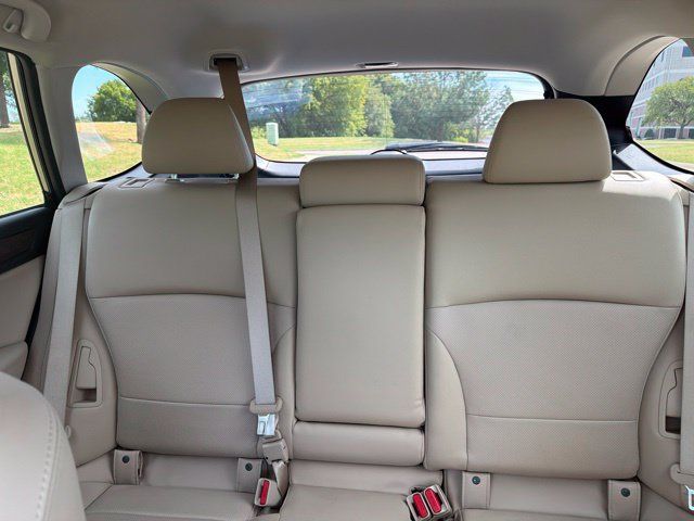 Used 2018 Subaru Outback 3.6R Limited AWD/4WD image 19