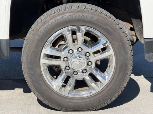 Used 2022 GMC Sierra 2500 Denali image 7