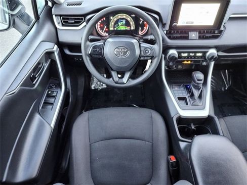 Used 2024 Toyota RAV4 LE image 13