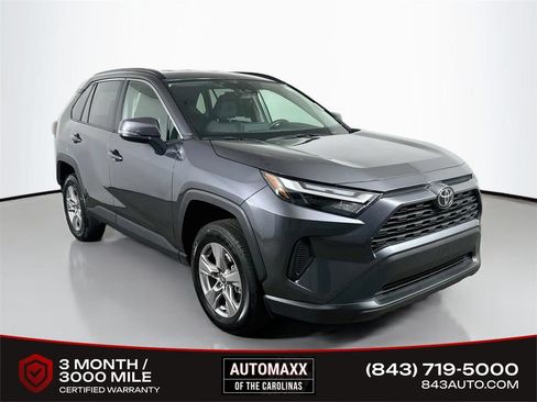 Used 2025 Toyota RAV4 XLE FWD image 1