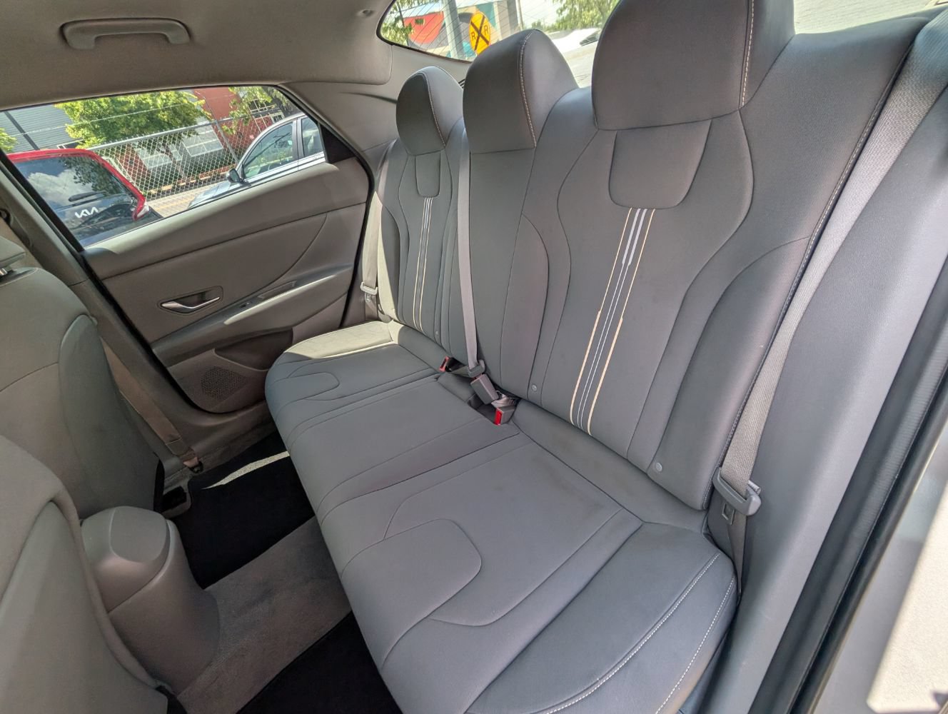Used 2023 Hyundai Elantra SEL w/ Cargo Package FWD image 18