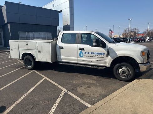Used 2022 Ford F350 XL w/ Power Equipment Group image 7