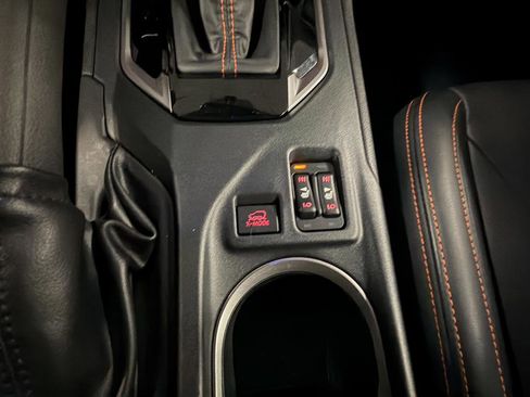 Used 2023 Subaru Crosstrek 2.5i Limited w/ Moonroof Package image 35