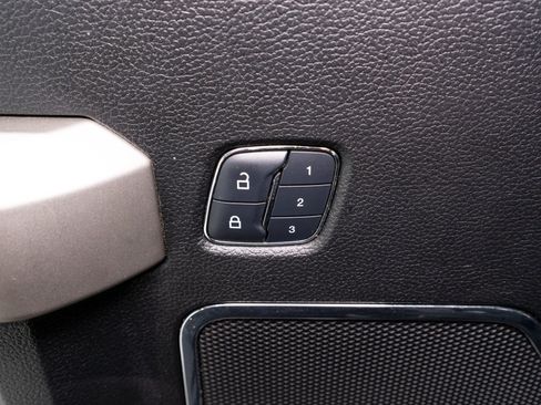 Used 2018 Ford F150 Lariat AWD/4WD image 15