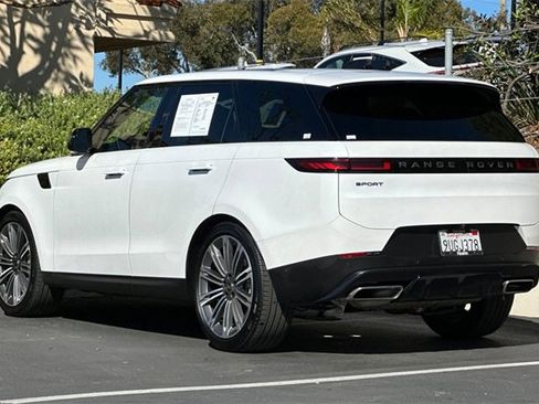 Certified 2025 Land Rover Range Rover Sport SE image 3