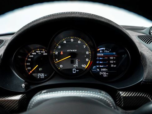 Used 2024 Porsche 718 Cayman GT4 RS RWD image 22