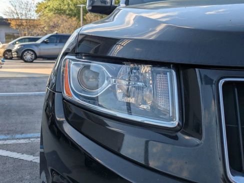 Used 2015 Jeep Grand Cherokee Limited image 10