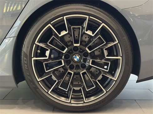 New 2026 BMW M5 w/ Executive Package image 8