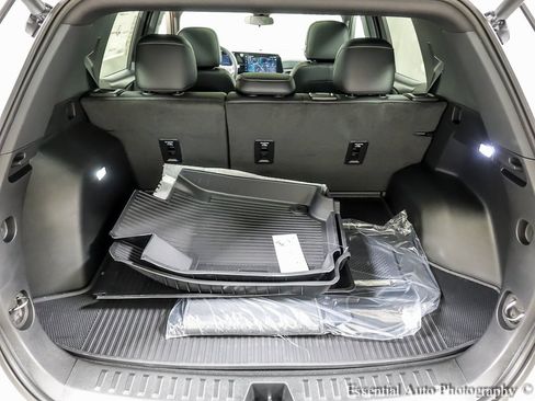 New 2026 Chevrolet Equinox LT w/ Convenience Package II image 19