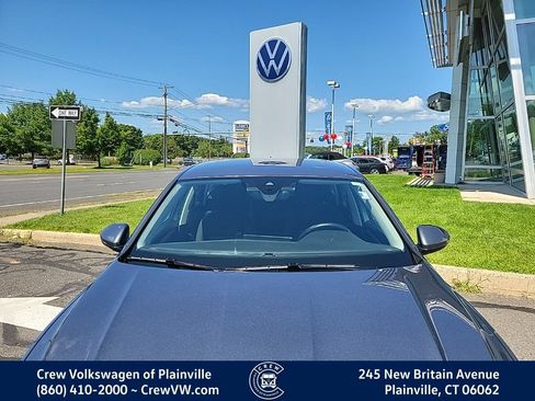 Certified 2025 Volkswagen Jetta S FWD image 23