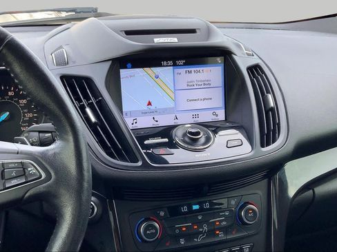 Used 2017 Ford Escape Titanium w/ Equipment Group 301A FWD image 7