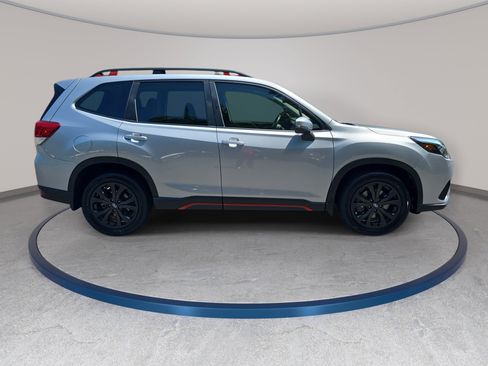 Used 2023 Subaru Forester Sport AWD/4WD image 4