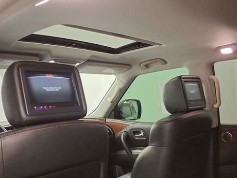Used 2019 Nissan Armada Platinum w/ Interior Lighting Package image 28