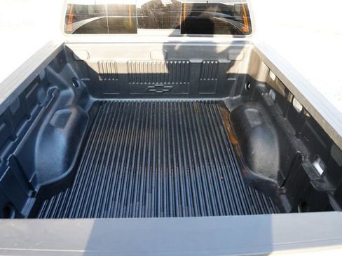 Used 2017 Chevrolet Colorado LT w/ LT Convenience Package image 27