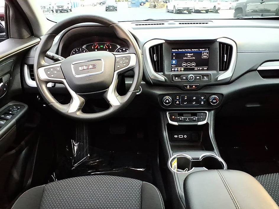 Used 2023 GMC Terrain SLE FWD image 19