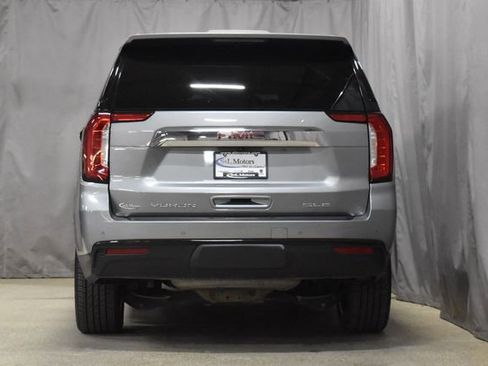 Used 2024 GMC Yukon SLE image 8