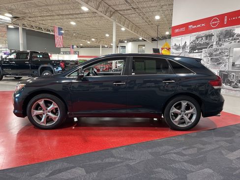 Used 2013 Toyota Venza XLE w/ Tow Prep Pkg image 6