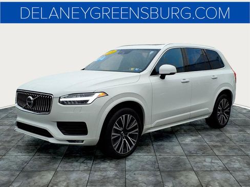 Used 2022 Volvo XC90 T6 Momentum image 7