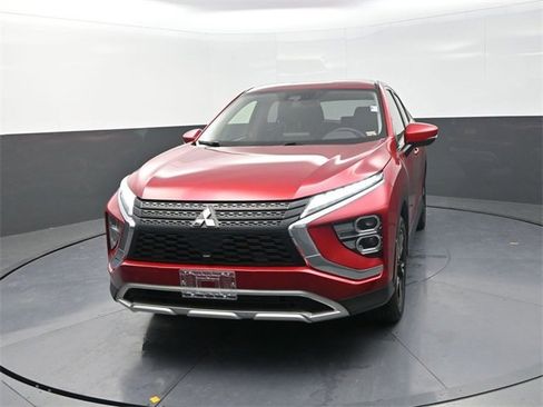 Used 2023 Mitsubishi Eclipse Cross SE image 2