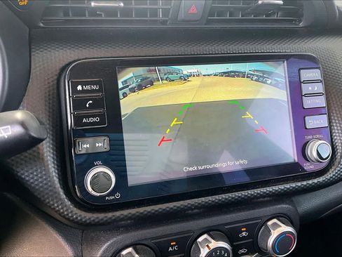 Used 2023 Nissan Kicks SV image 22