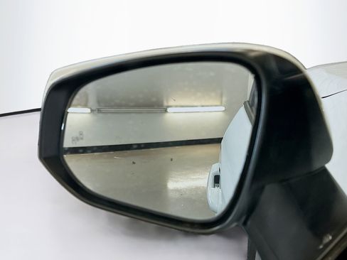 Used 2019 Toyota RAV4 XLE image 16